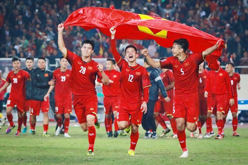 Có 14 đội bóng đá tham gia thi đấu ở mùa Giải bóng đá Hạng Nhì